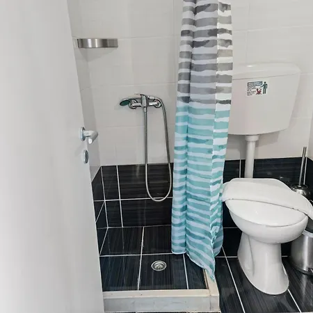 Oceanis 3* Mikros Gialos