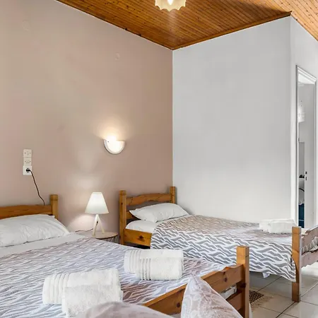 Konukevi Oceanis Mikros Gialos