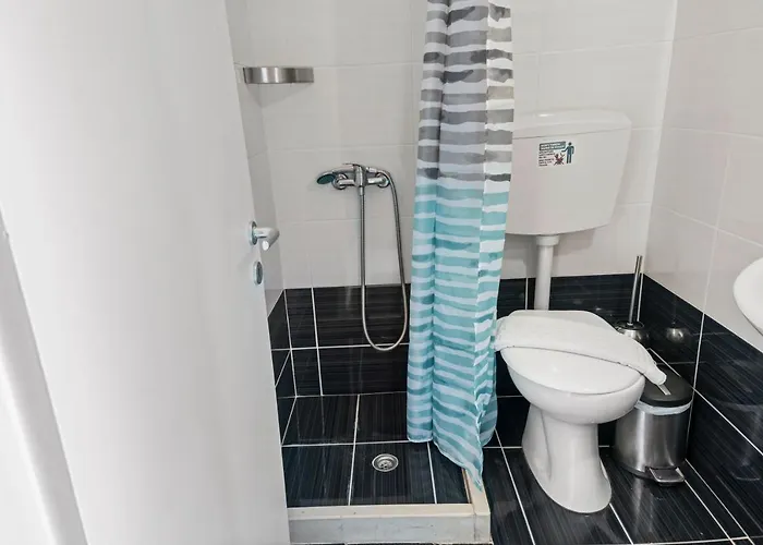 Oceanis 3* Mikros Gialos